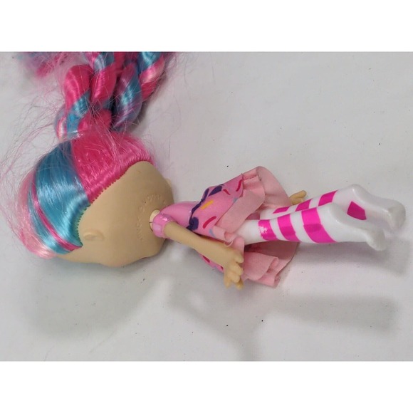 Shopkins Shoppies Exclusive BUBBLEISHA 5” Doll. - Picture 6 of 7